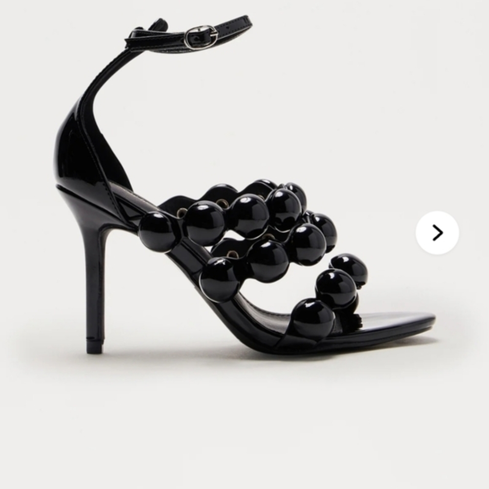 Fashion Nova Black Platform Heels Size 6